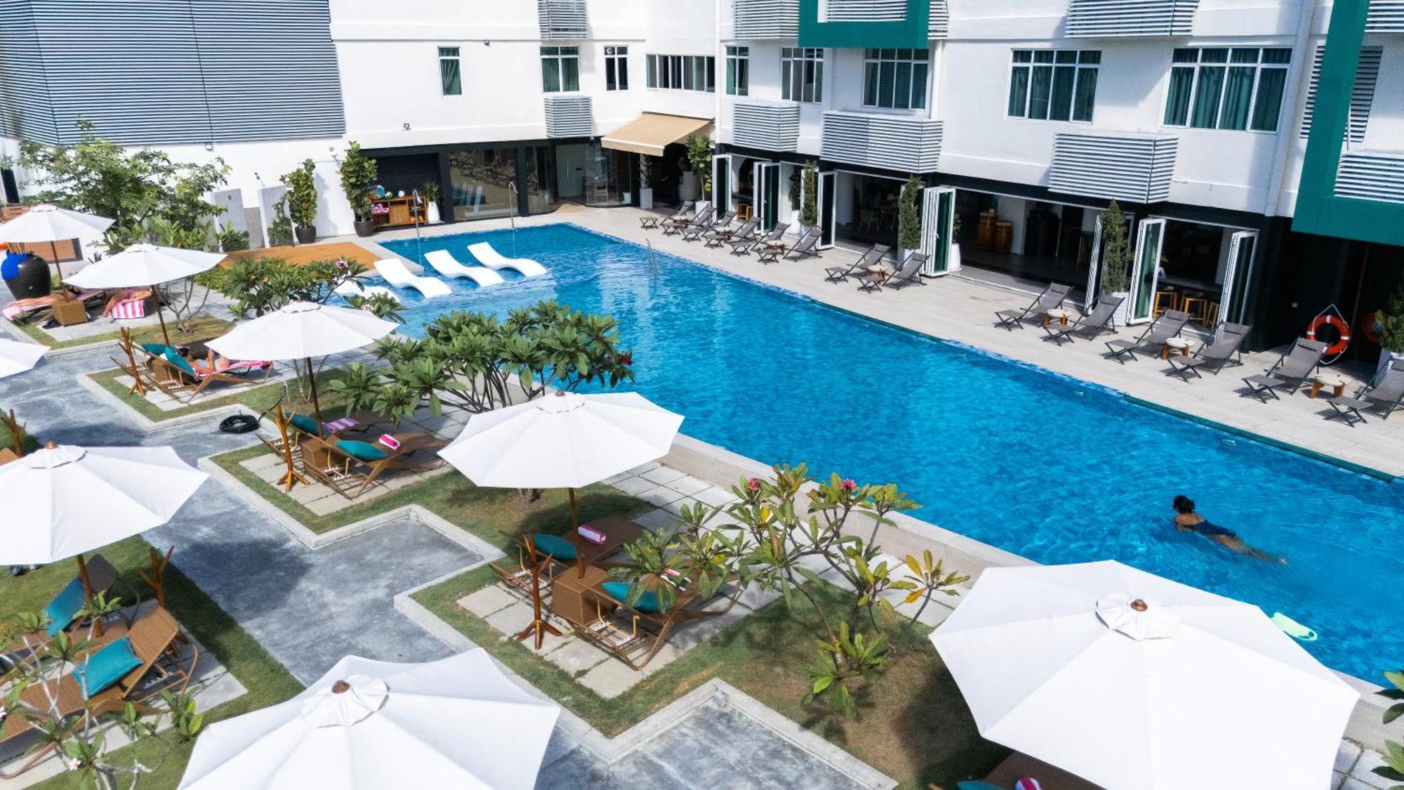 The Bayou Hotel Langkawi Pantai Cenang  Exterior photo